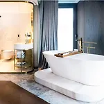 The Maestro Hotel 4*