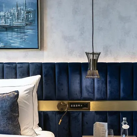 The Maestro Estambul