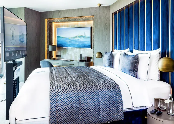 The Maestro Hotel 4*